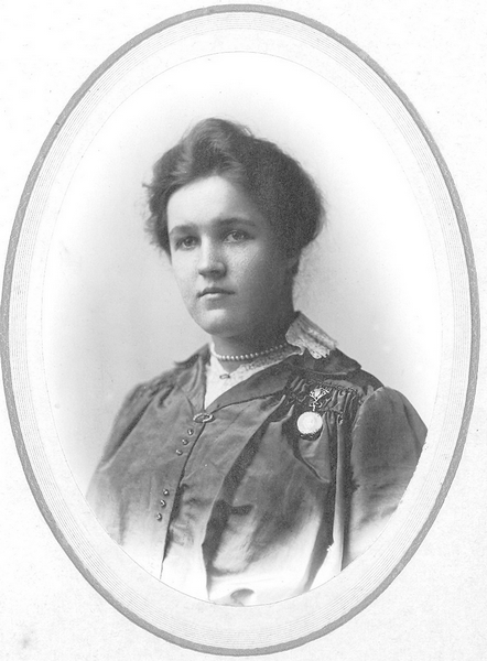 Lily E. DeVantier