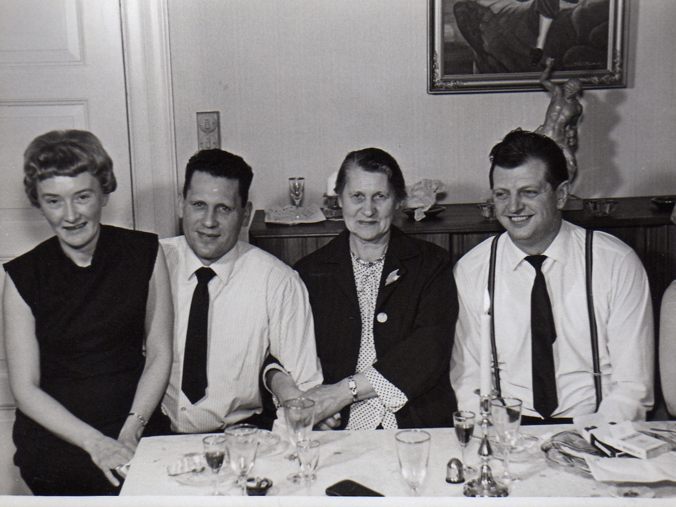 Tove, Hans Jørgen, Ane, Poul Erik
